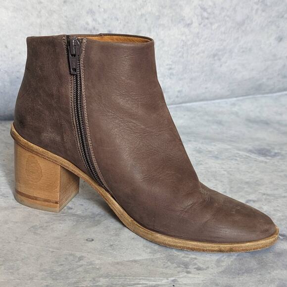 Coclico Bobo Evolo Anthracite Suede Ankle Booties in Brown, Size 39 - Picture 8 of 14